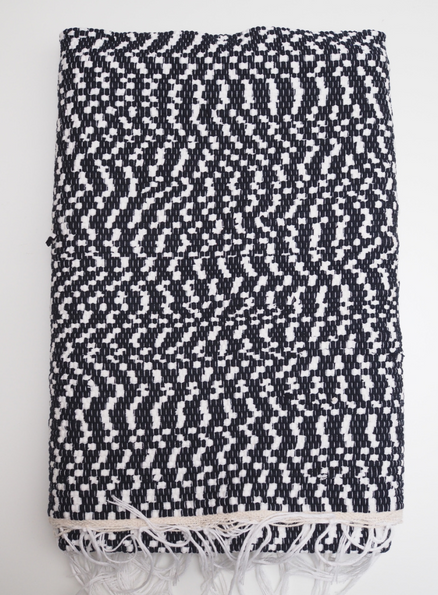 Käsinkudottu puuvillamatto, 68x140 cm, kirjava muste